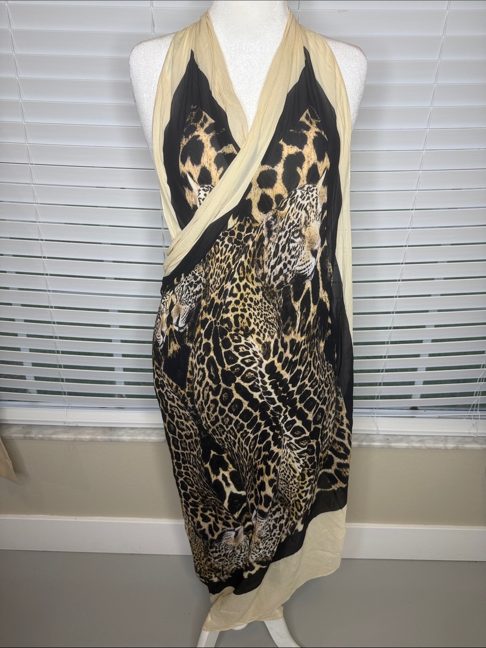 Leopard Print sarong in Beige and Black